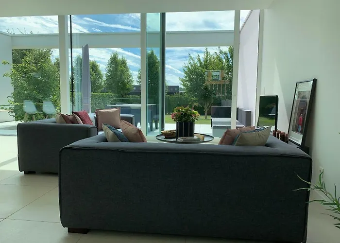 Вилла Nimis Остенде